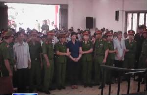bui thi minh hang 121514